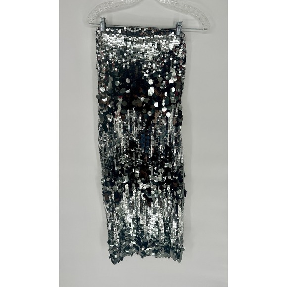 Forever 21 Dresses & Skirts - Sequin Strapless Midi Dress XS New FOREVER 21 Women's Black Silver Metallic NWT